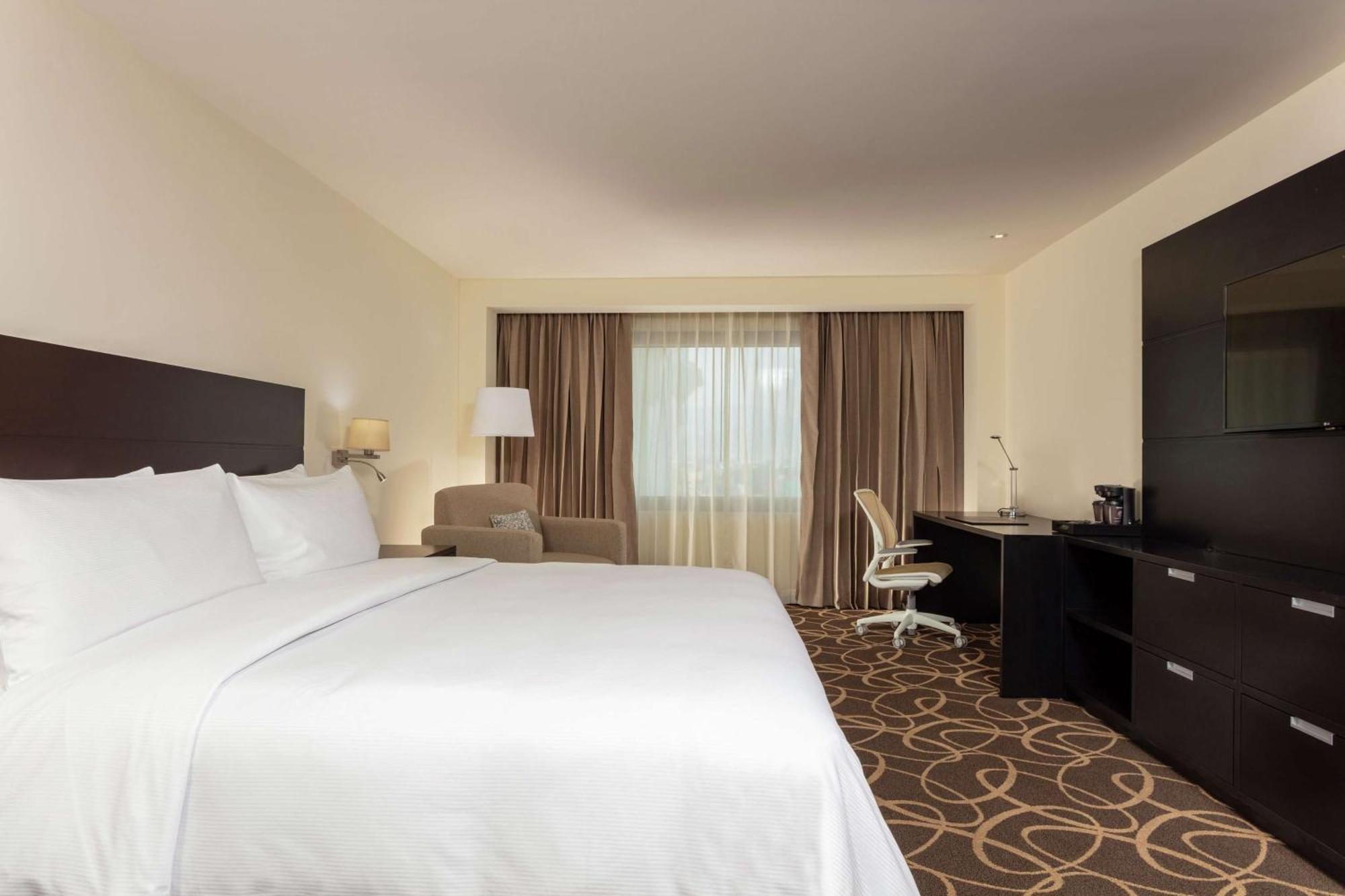 Doubletree By Hilton Toluca Ξενοδοχείο Εξωτερικό φωτογραφία