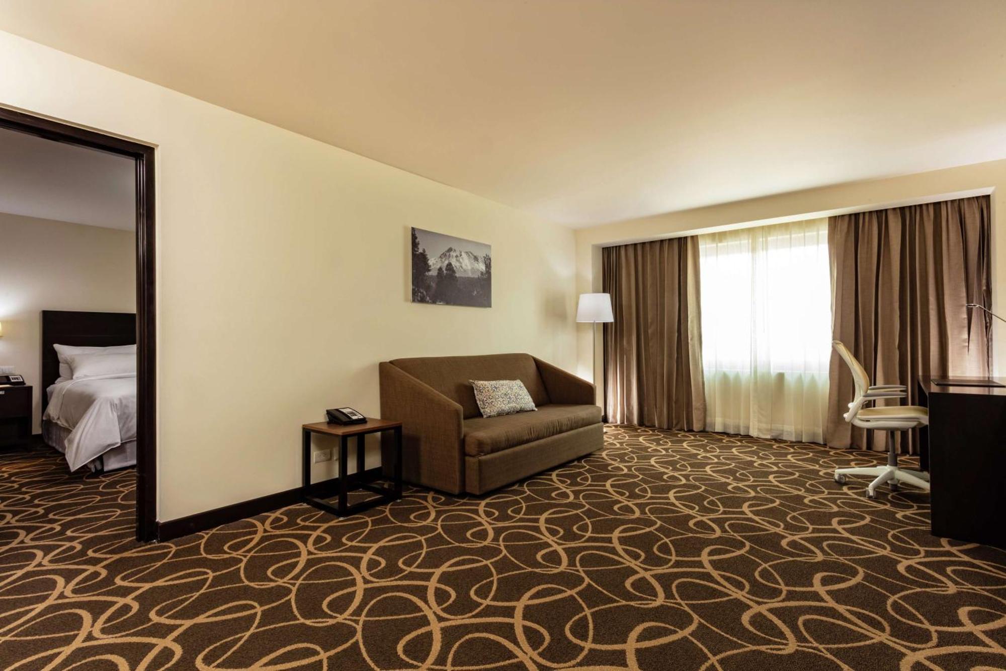 Doubletree By Hilton Toluca Ξενοδοχείο Εξωτερικό φωτογραφία